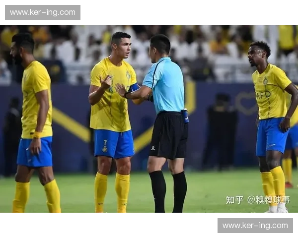 裁判争议判罚频现 VAR介入节点成为本轮法甲赛后讨论焦点